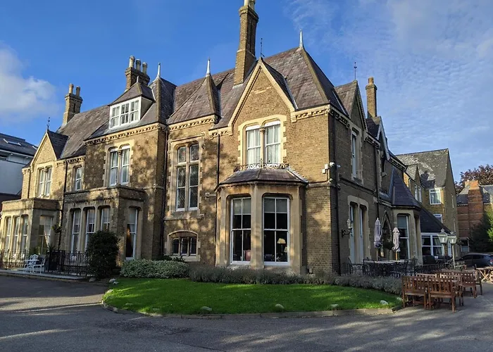 Discover the Best Banbury Road Oxford Hotels for Your Stay in Oxford