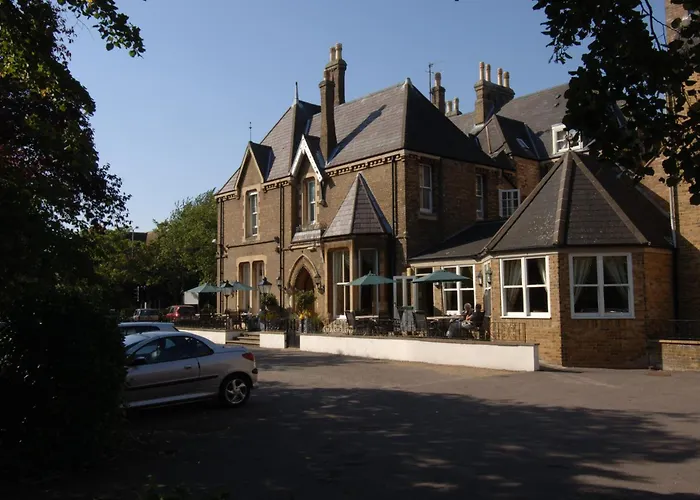 Top Hotels on Banbury Road, Oxford